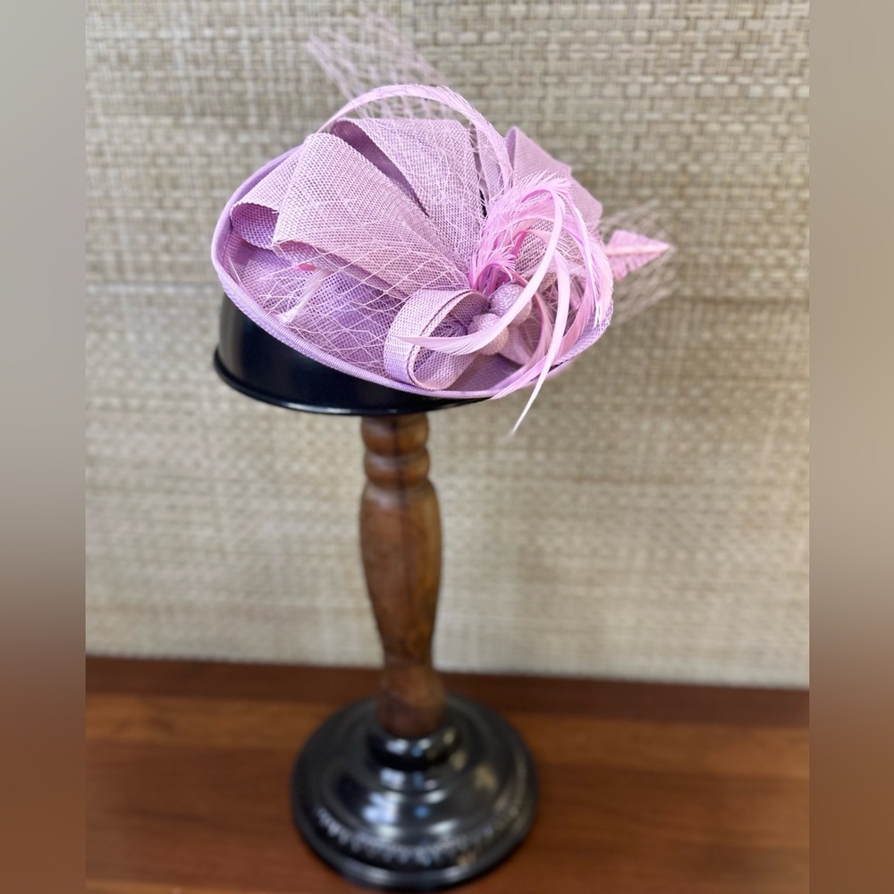 Chic Lavender Sinamay Pillbox Feather Clip Fascinator Kentucky Derby/Wedding